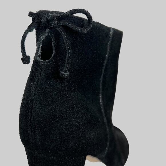 SAK’S Fifth Avenue Nina Suede Booties 3" Heel in Black Size 7 - Picture 10 of 16